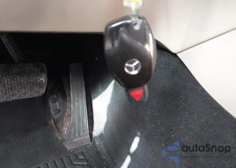 2017 Mercedes-Benz Glc 300 from USA, damaged, VIN WDC0G4JB4HV008484